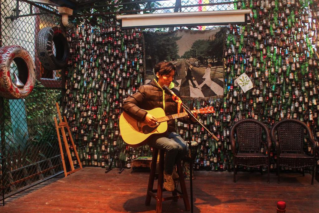 Dengba Hostel Chengdu Branch Bagian luar foto