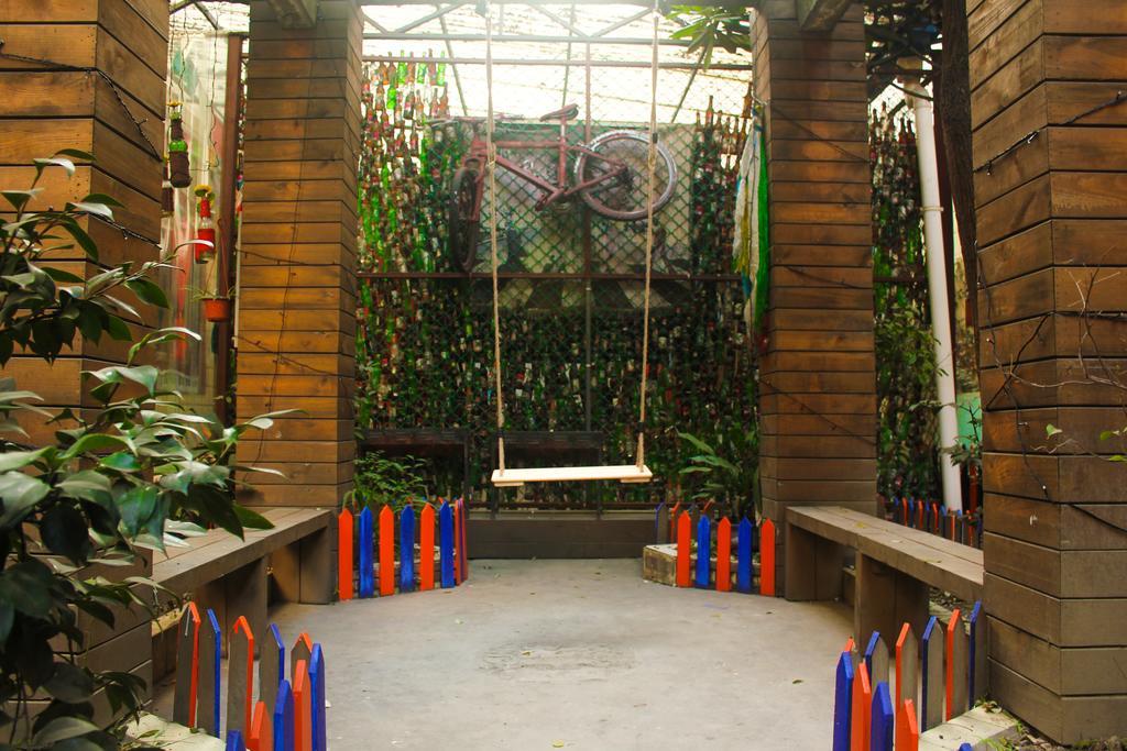 Dengba Hostel Chengdu Branch Bagian luar foto